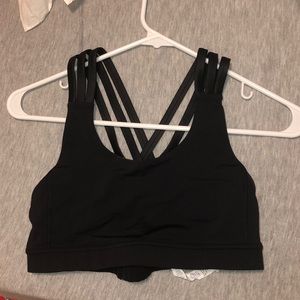 Black lululemon sports bra